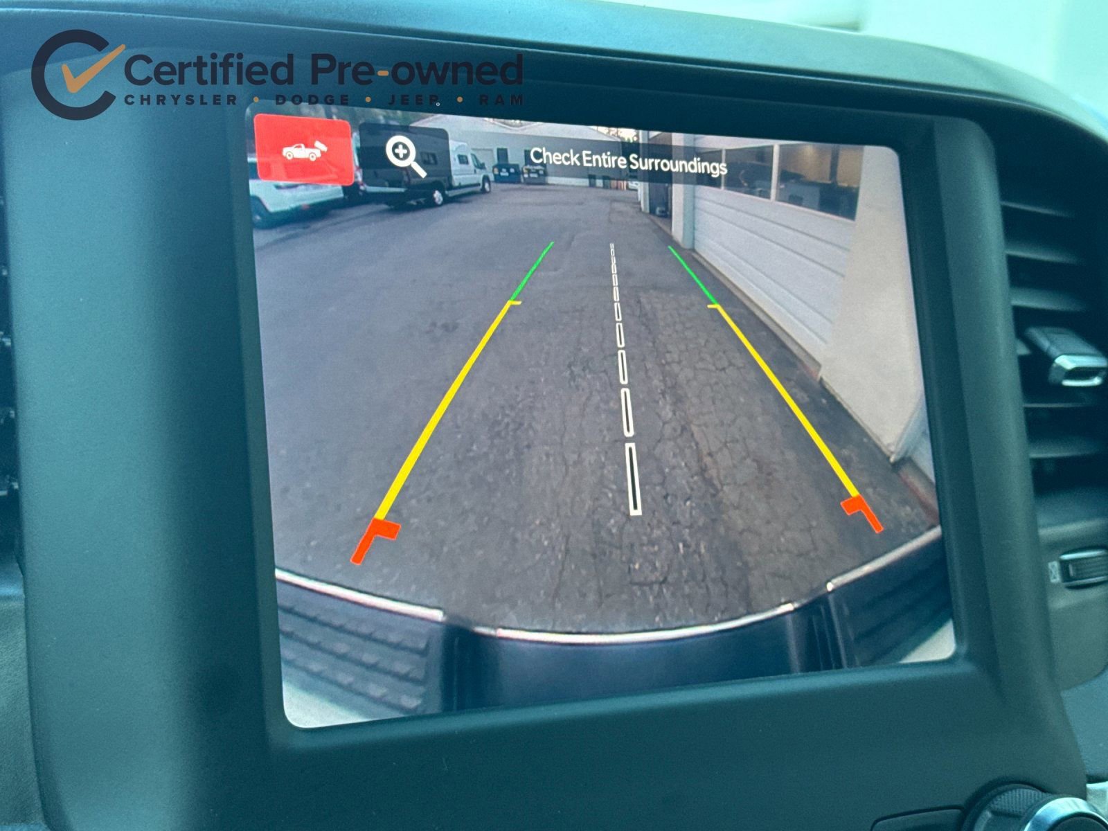 Used 2024 RAM 2500 Big Horn w/ Bed Utility Group image 19