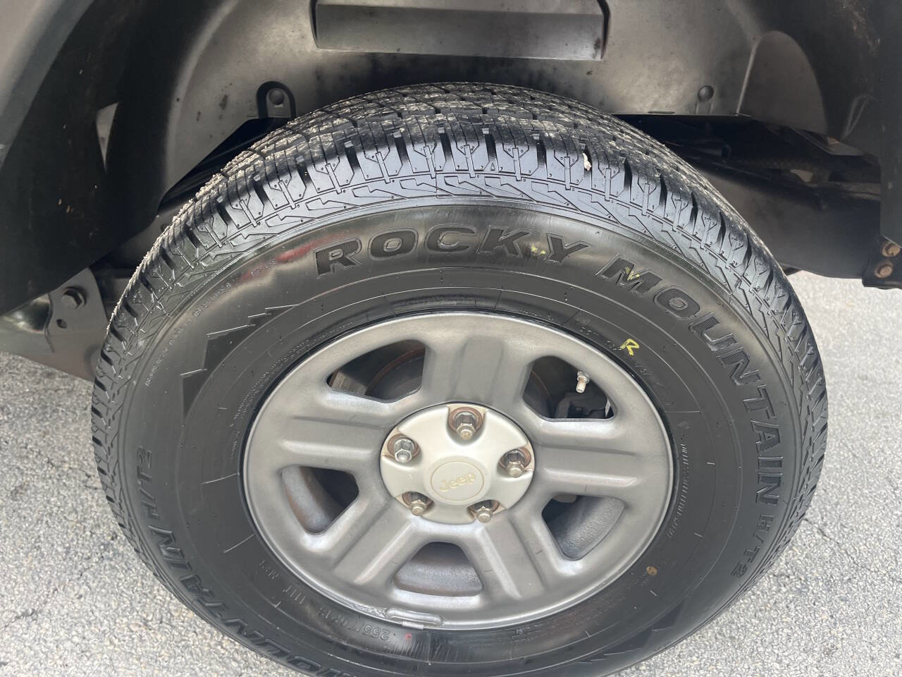 Used 2009 Jeep Wrangler Unlimited X image 21