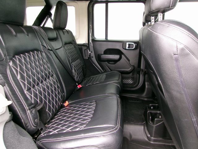 Used 2022 Jeep Wrangler Unlimited Sport image 19