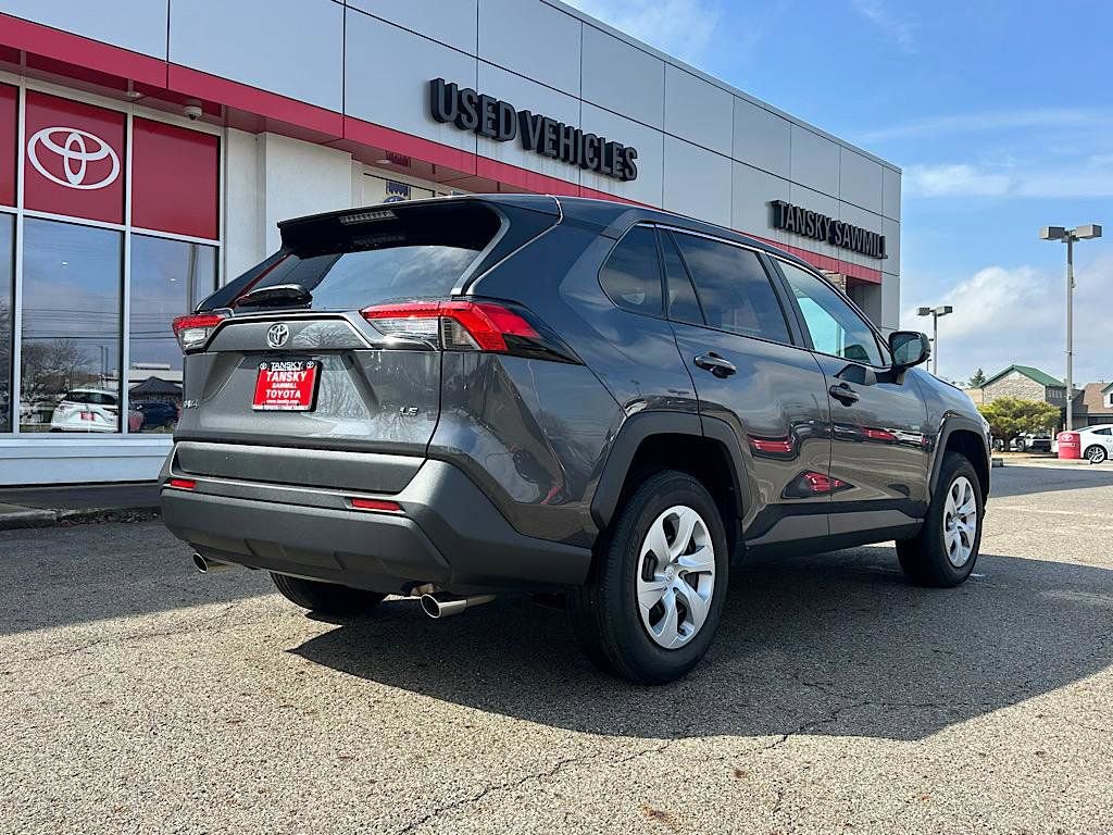 Certified 2025 Toyota RAV4 LE image 5