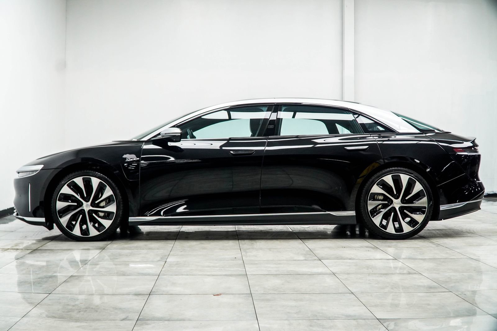 Used 2022 Lucid Air Grand Touring AWD/4WD image 12