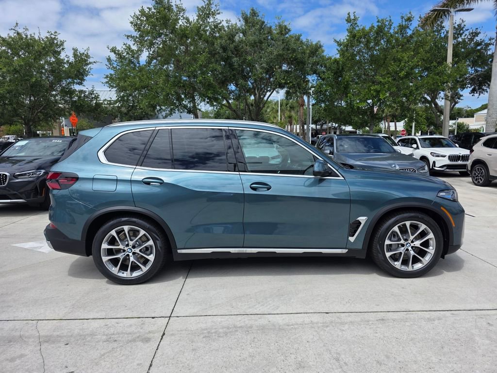 New 2026 BMW X5 xDrive50e AWD/4WD image 3