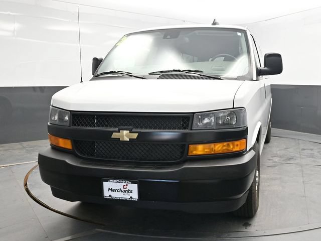 Used 2024 Chevrolet Express 3500 LS RWD image 2