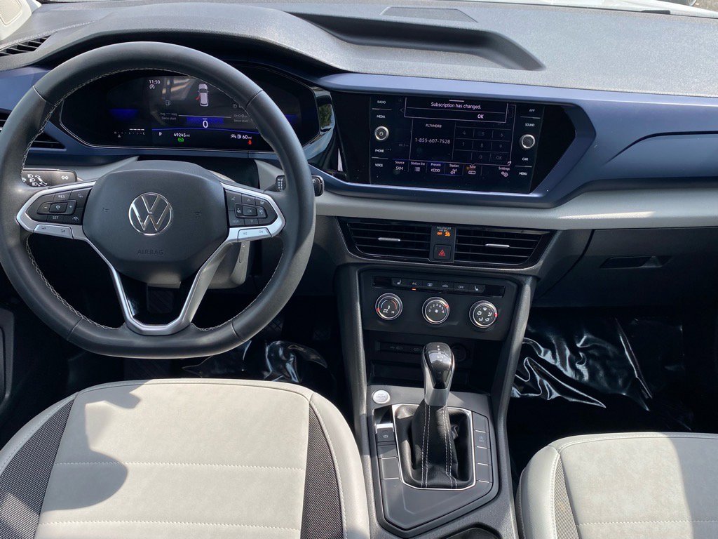 Used 2022 Volkswagen Taos SE image 12