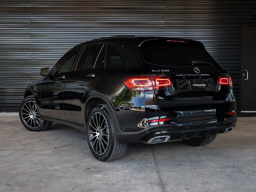 Used 2021 Mercedes-Benz GLC 300 w/ AMG Line image 3
