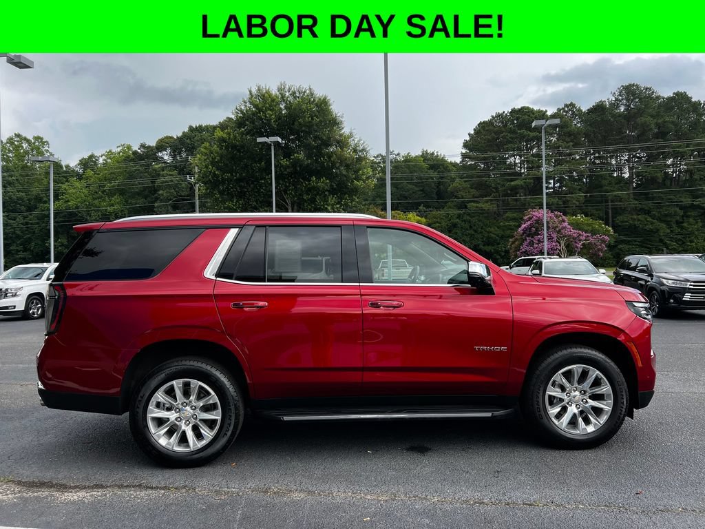 Used 2025 Chevrolet Tahoe Premier AWD/4WD image 2