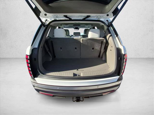 Used 2026 Hyundai Palisade SEL FWD image 6