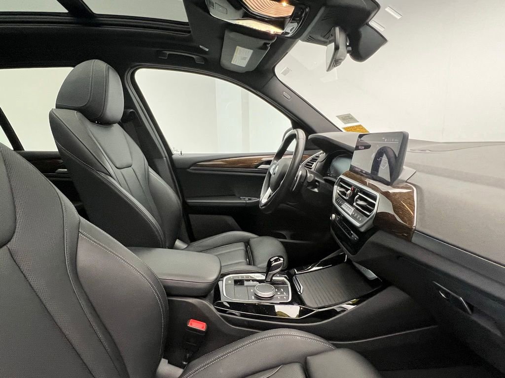 Certified 2023 BMW X3 sDrive30i w/ Premium Package RWD image 6