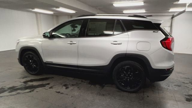 Certified 2021 GMC Terrain SLT w/ Elevation Edition AWD/4WD image 6