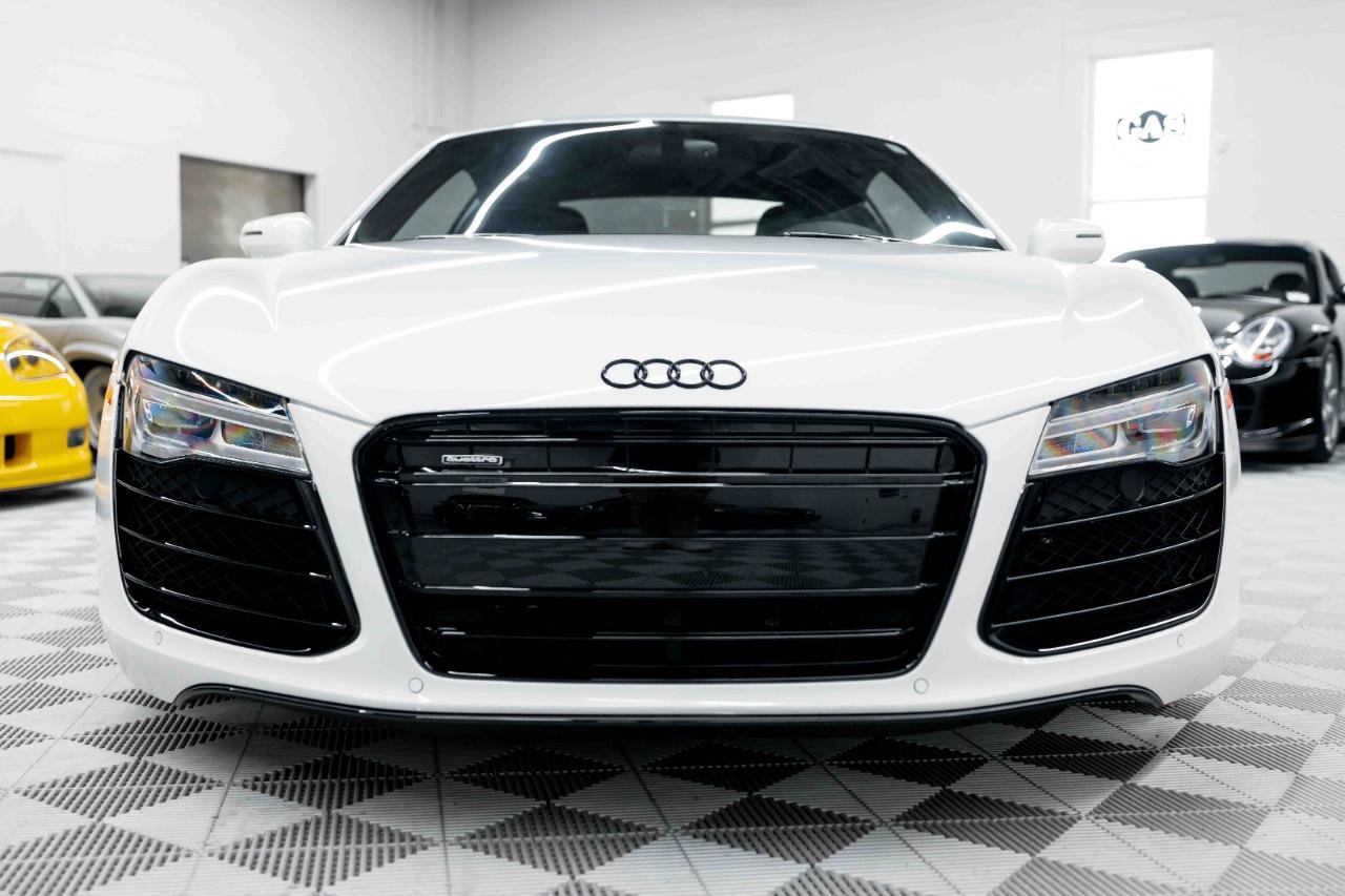 Used 2014 Audi R8 V10 AWD/4WD image 18