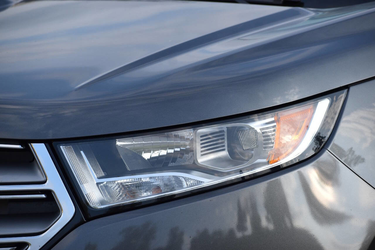 Used 2017 Ford Edge Titanium w/ Equipment Group 301A image 39