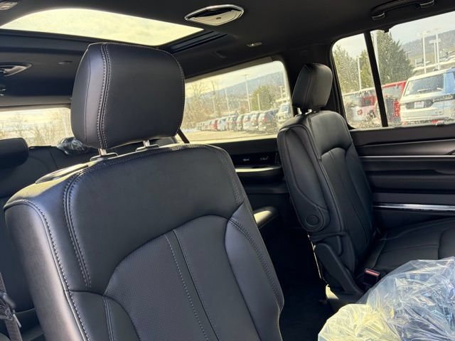 New 2026 Jeep Grand Wagoneer L Summit AWD/4WD image 32