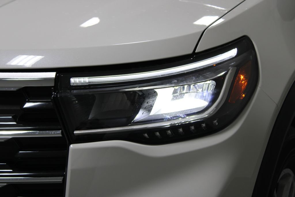 New 2026 Ford Explorer Active RWD image 54