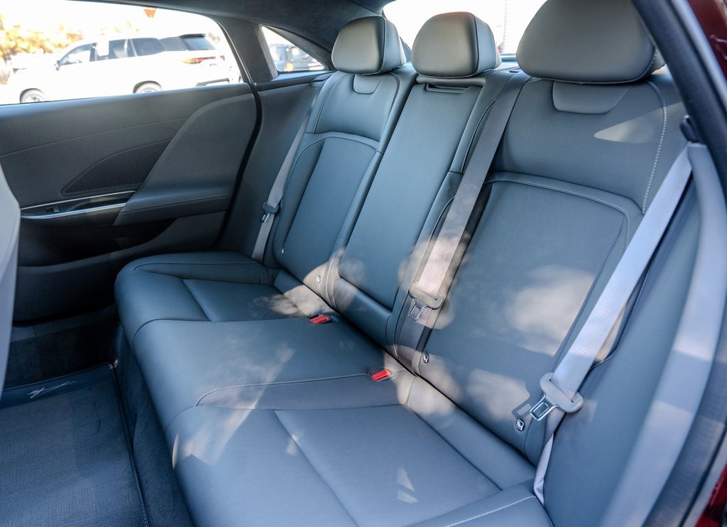 Used 2024 Lucid Air Touring image 19