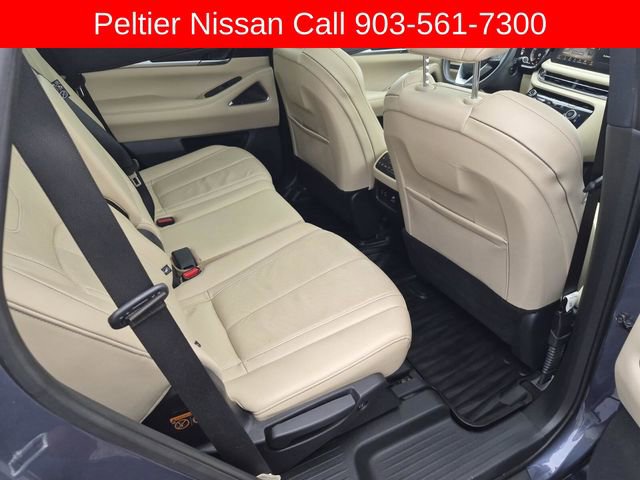 Used 2023 INFINITI QX60 Sensory w/ Vision Package AWD/4WD image 18