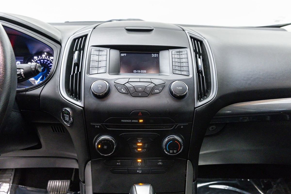 Used 2016 Ford Edge SE AWD/4WD image 29