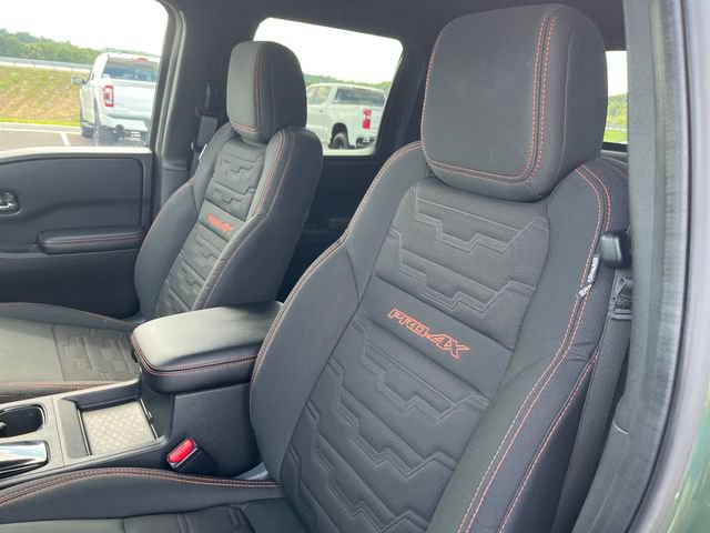 Certified 2025 Nissan Frontier PRO-4X w/ Interior Protection Package AWD/4WD image 13