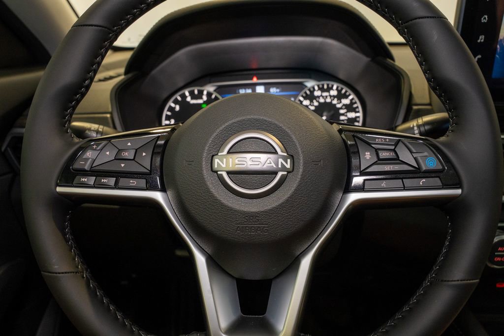 New 2025 Nissan Altima 2.5 SV w/ SV Premium Package image 14