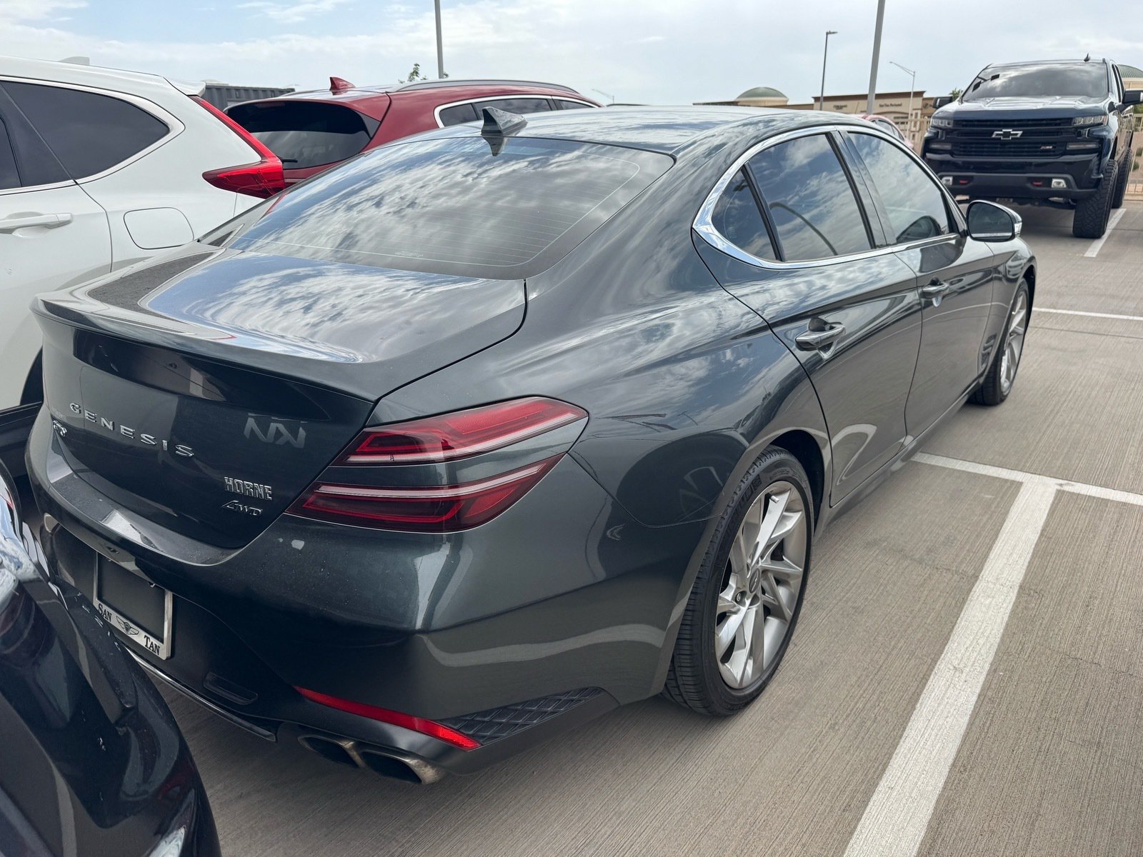 Used 2022 Genesis G70 2.0T AWD/4WD image 4