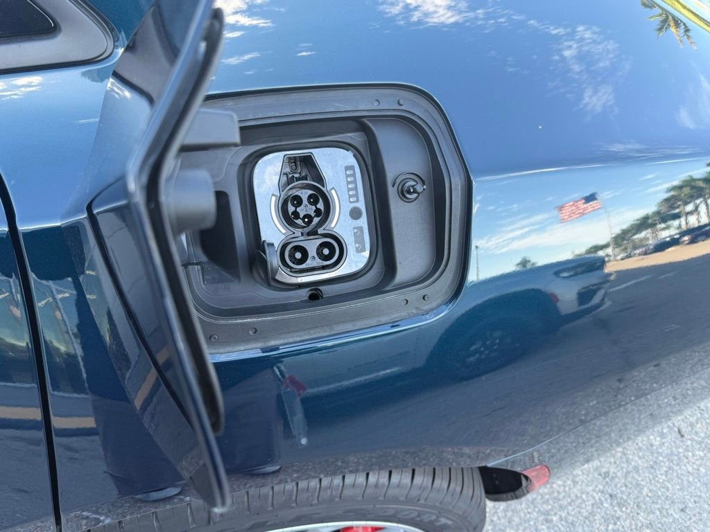 New 2026 Dodge Charger R/T Scat Pack w/ Track Package image 33