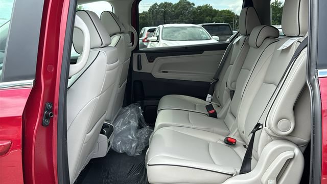 New 2026 Honda Odyssey Touring image 24