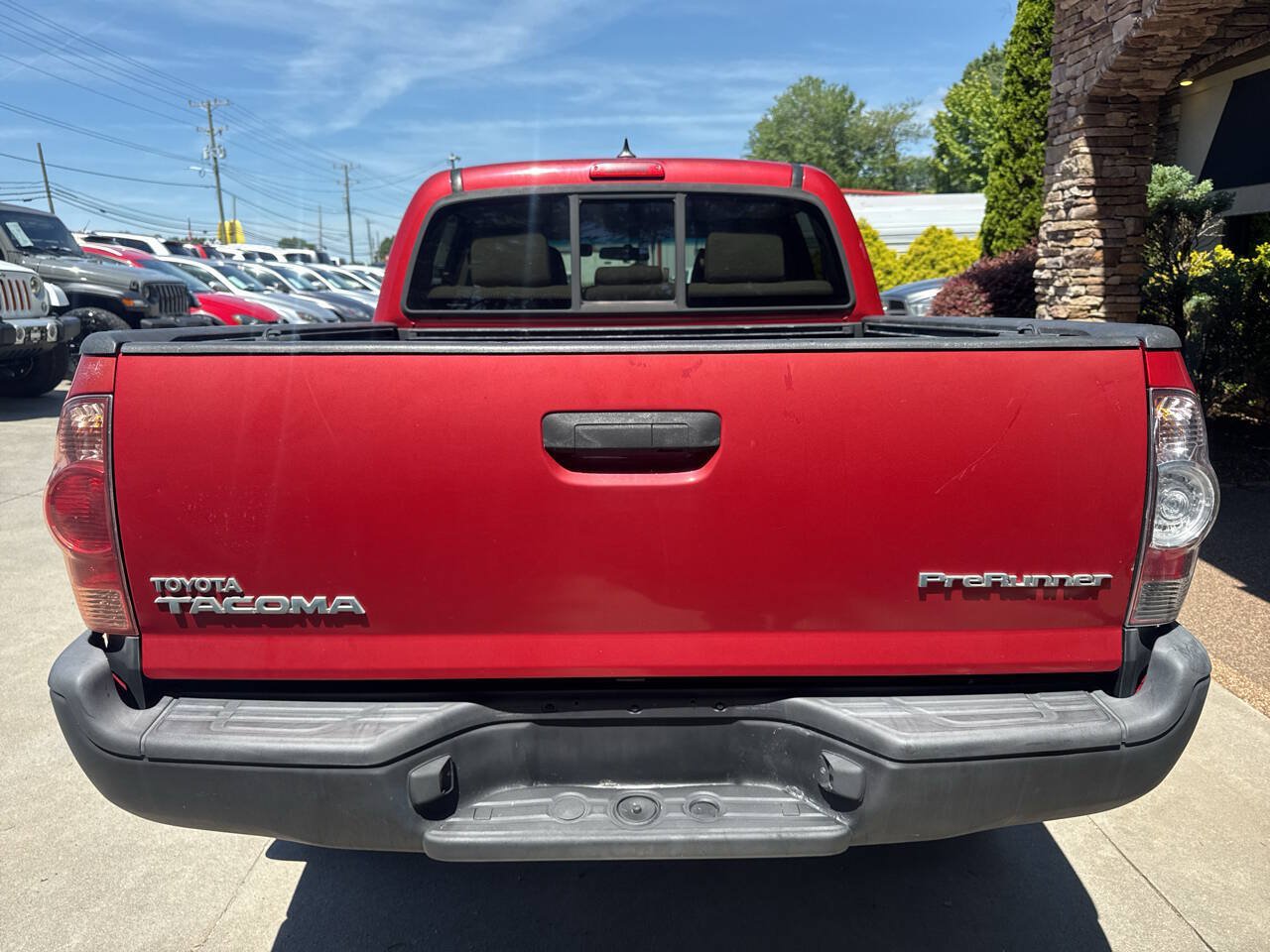 Used 2012 Toyota Tacoma PreRunner w/ Convenience Pkg RWD image 2