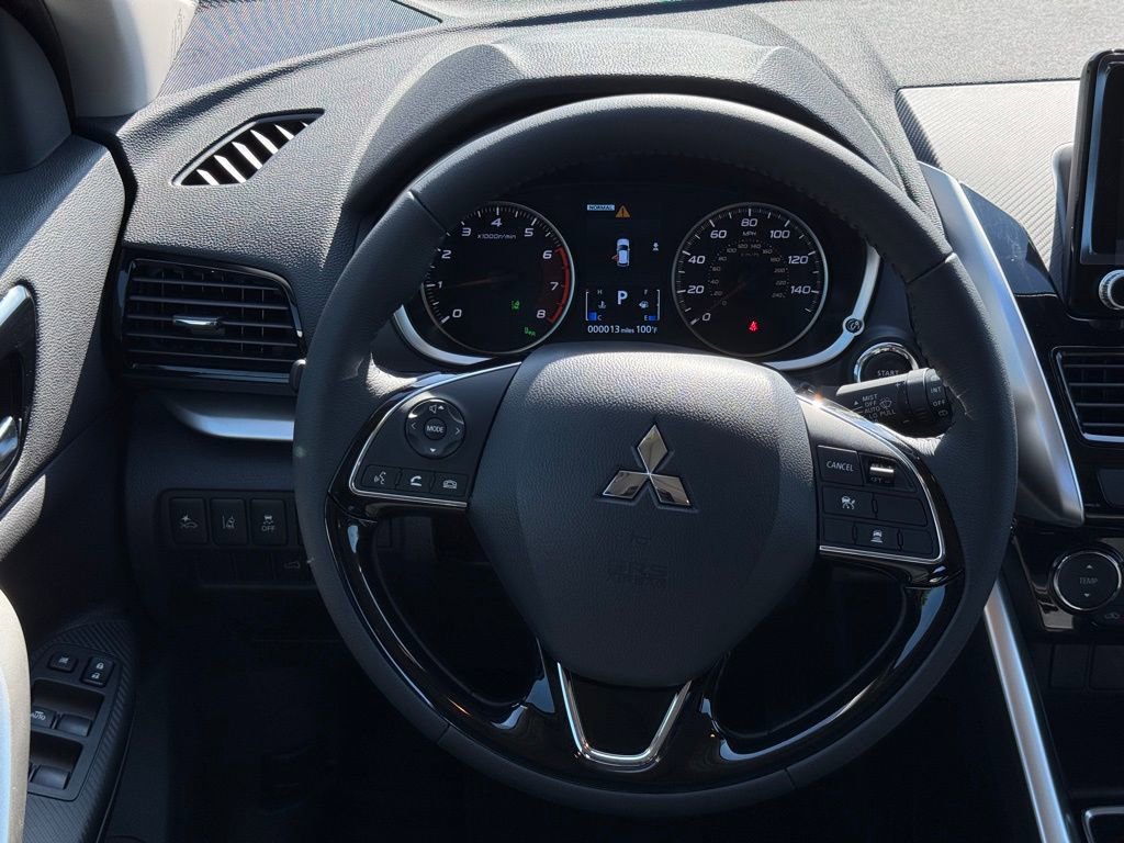 New 2025 Mitsubishi Eclipse Cross SE image 18