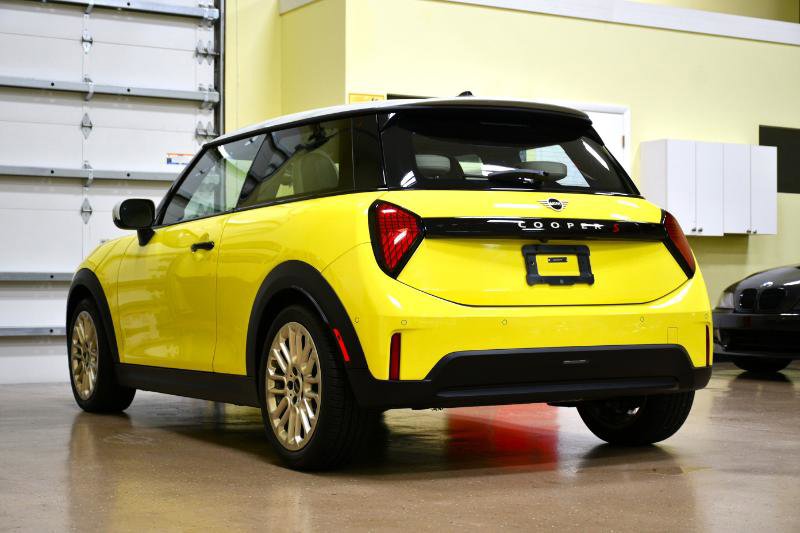 Used 2025 MINI Cooper S image 8