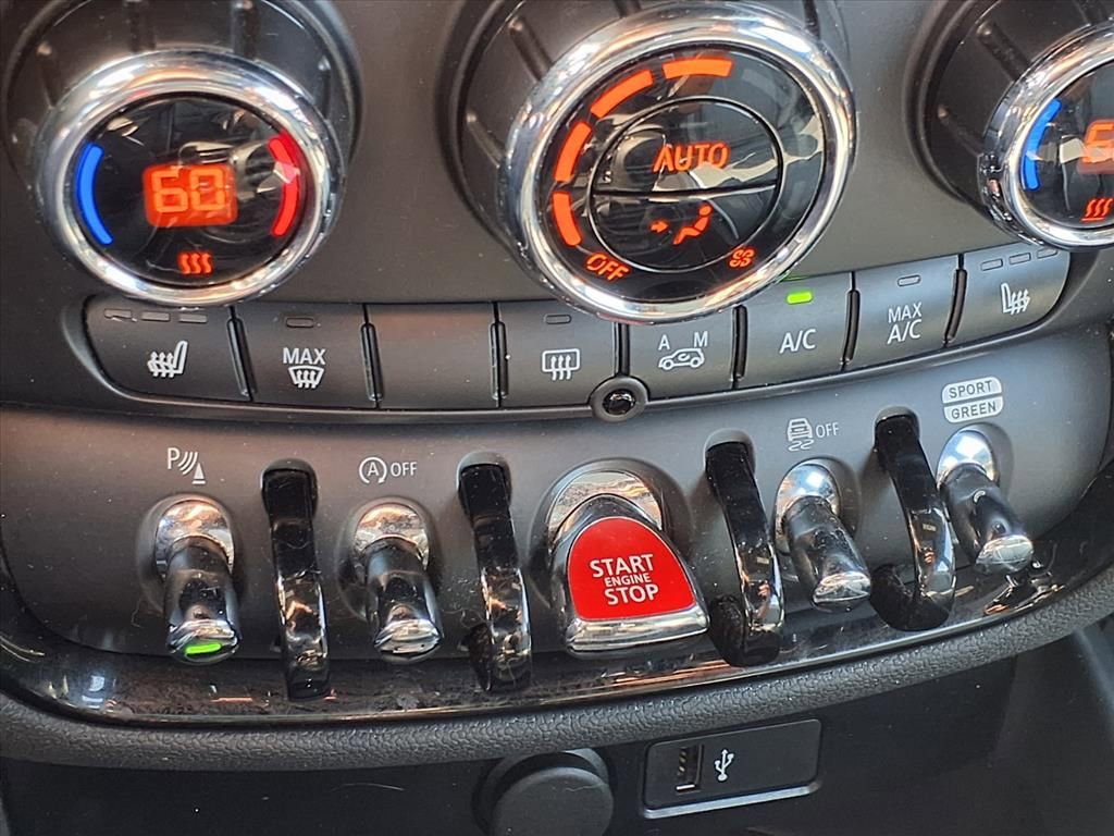 Used 2023 MINI Cooper Clubman S w/ MINI Untold Edition image 11