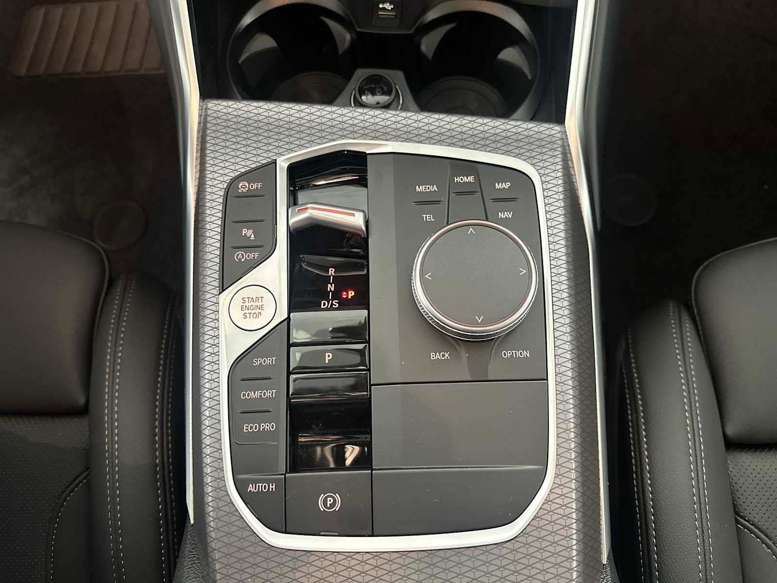 New 2026 BMW 330i xDrive Sedan w/ M Sport Package image 17