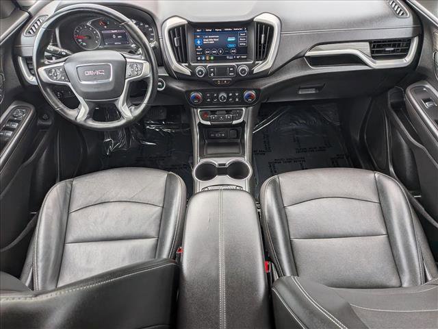 Used 2023 GMC Terrain SLT AWD/4WD image 16