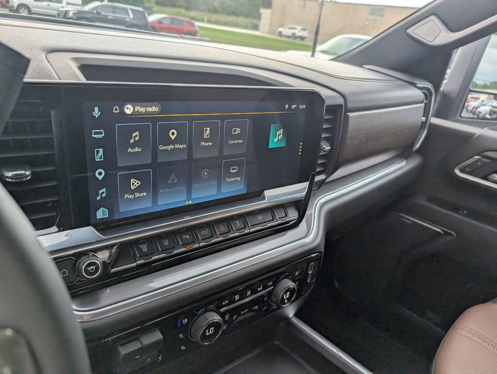 Used 2026 Chevrolet Silverado 3500 High Country w/ High Country Premium Package AWD/4WD image 22