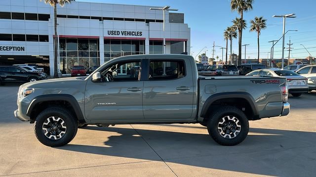 Used 2023 Toyota Tacoma 4x4 Double Cab image 3