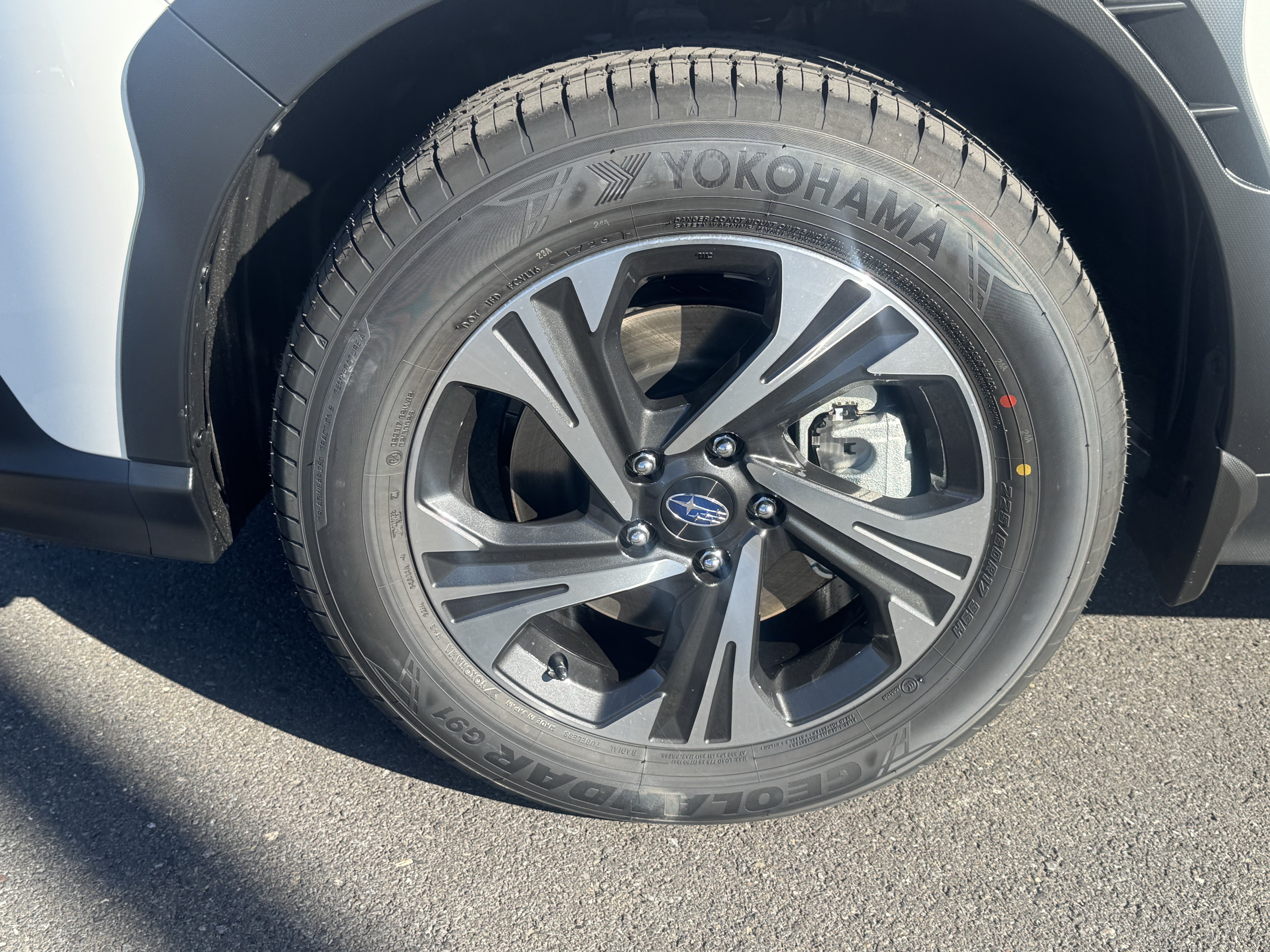 New 2026 Subaru Crosstrek 2.5i Premium AWD/4WD image 11