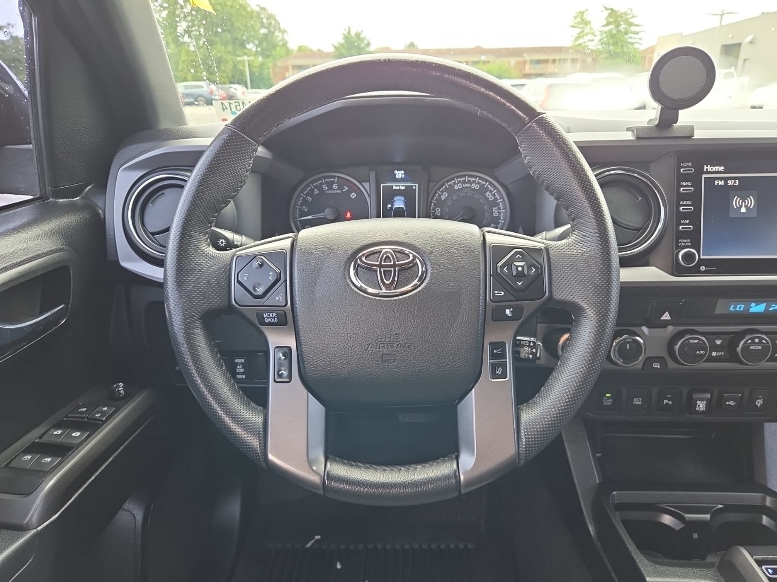 Used 2021 Toyota Tacoma TRD Off-Road w/ Technology Package AWD/4WD image 20