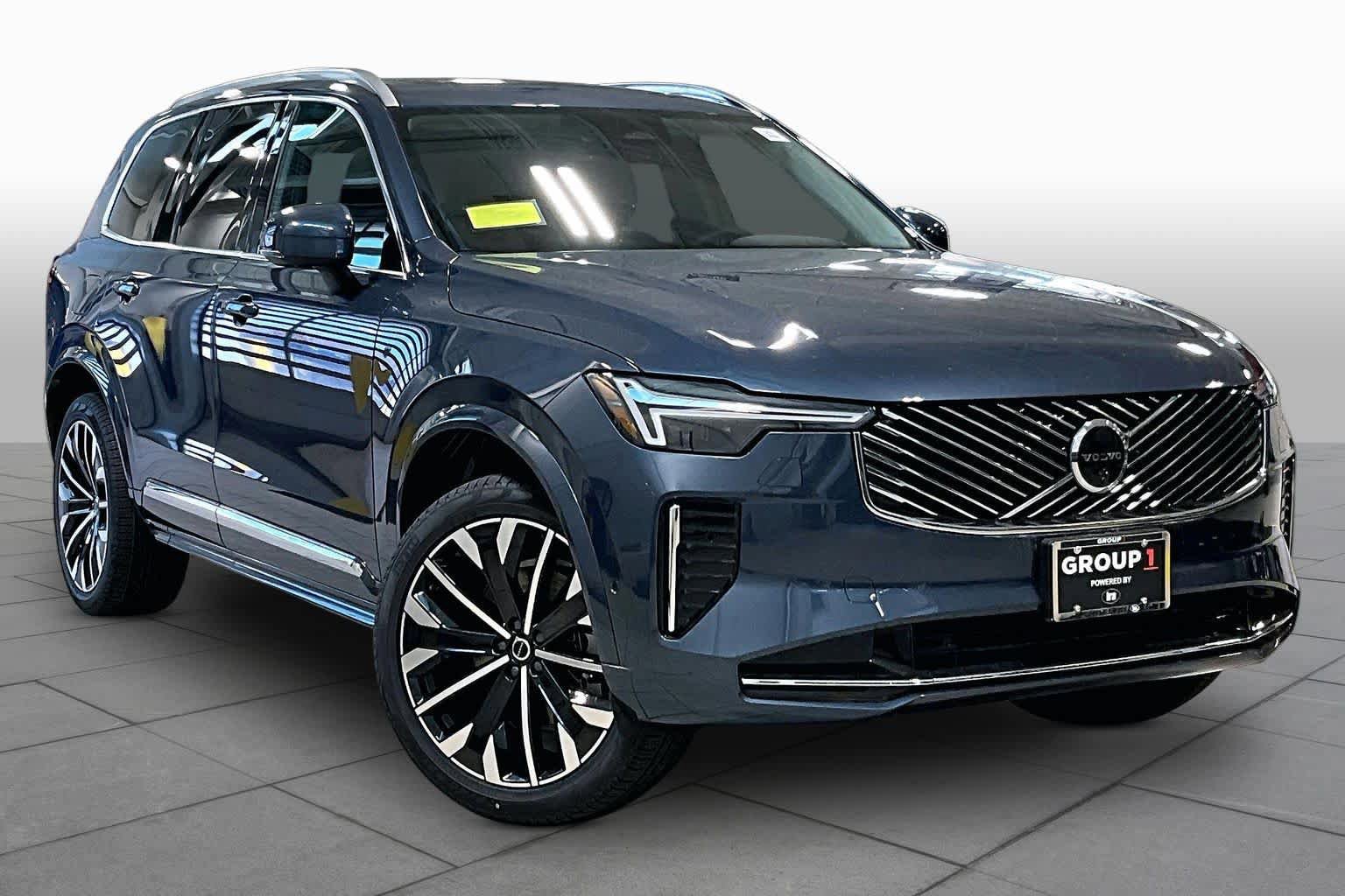 New 2026 Volvo XC90 B5 Plus w/ Protection Package Premier AWD/4WD image 17