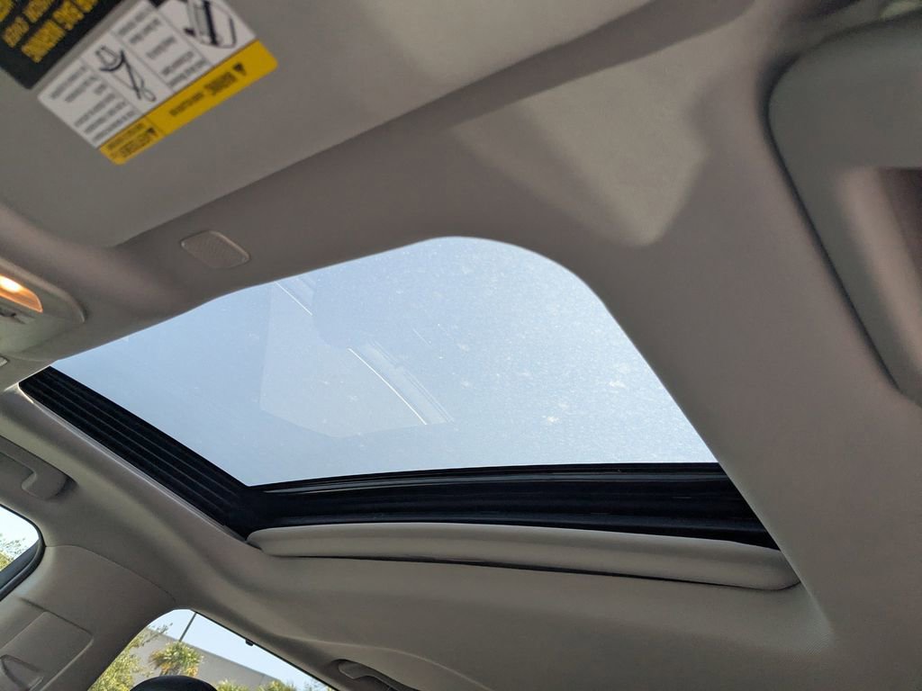 New 2026 Toyota Highlander XLE image 19