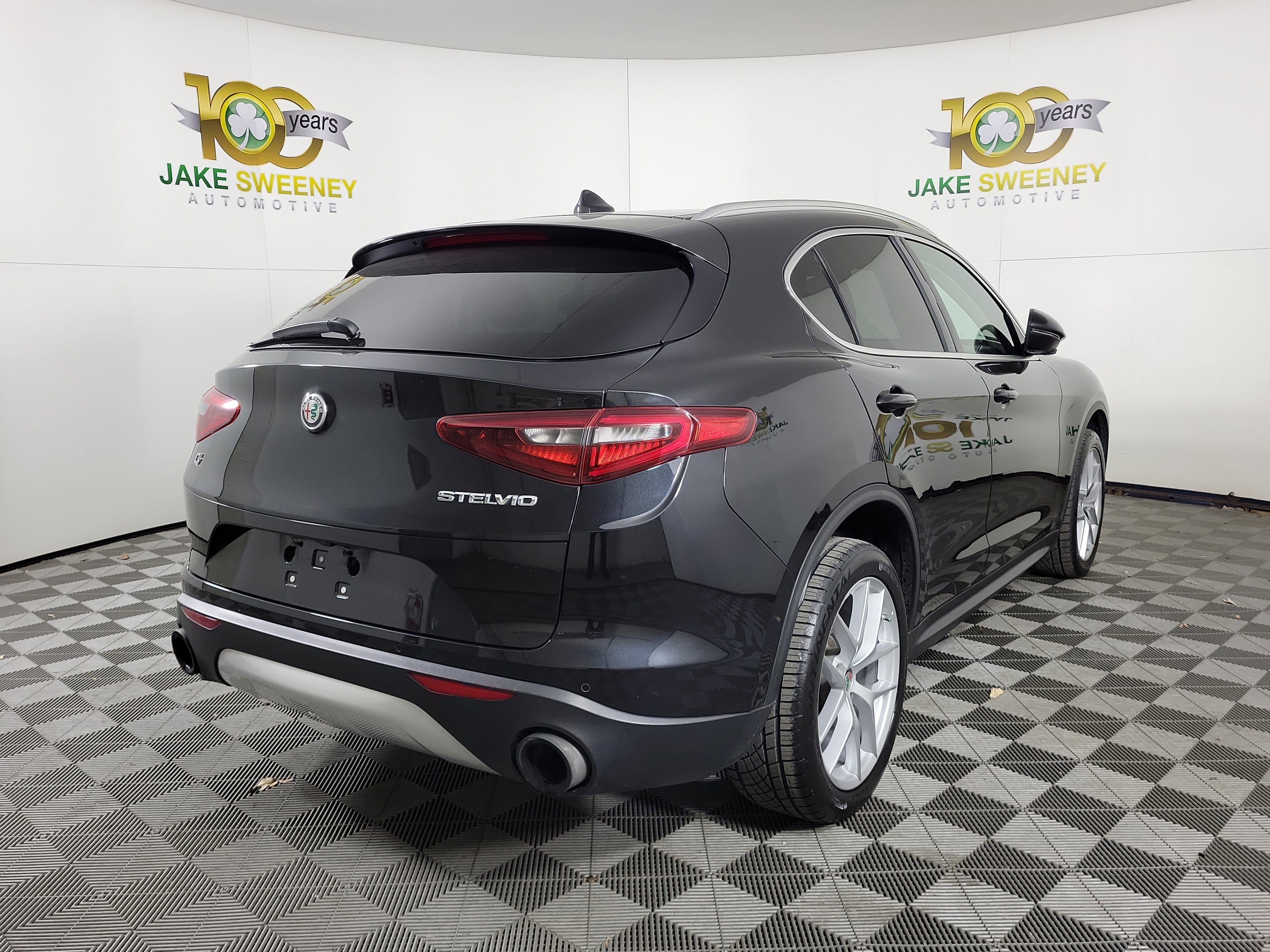 Used 2019 Alfa Romeo Stelvio Ti Lusso w/ Quick Order Package 22X Lusso image 7