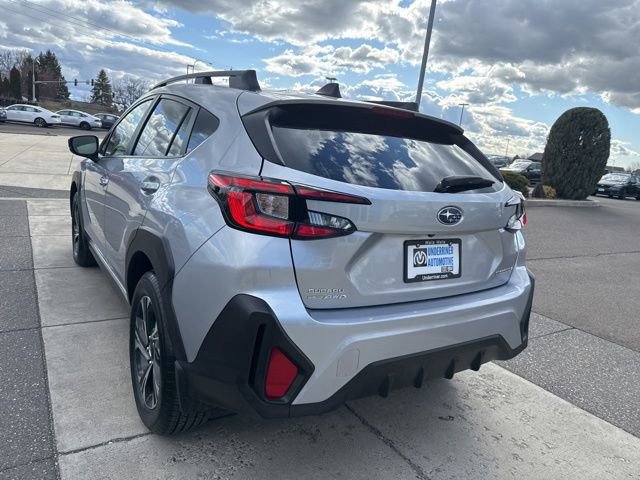 Used 2024 Subaru Crosstrek 2.0i Premium w/ Crosstrek Mirror Package image 8