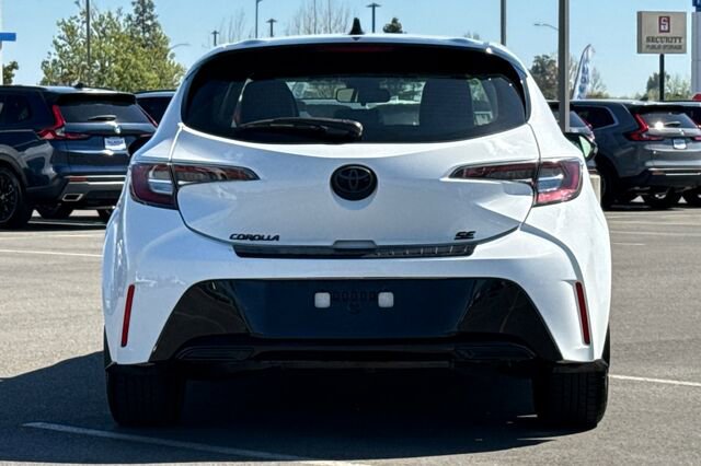 Used 2021 Toyota Corolla SE w/ Carpet Mat Package (TMS) image 5