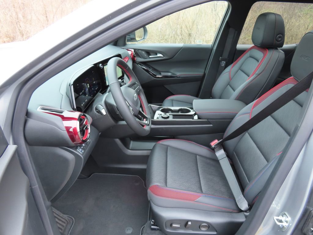 New 2026 Chevrolet Equinox RS image 22