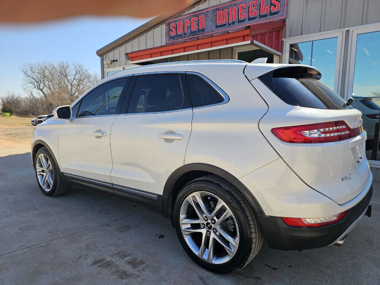 Used 2015 Lincoln MKC AWD w/ Equipment Group 102A Reserve image 4