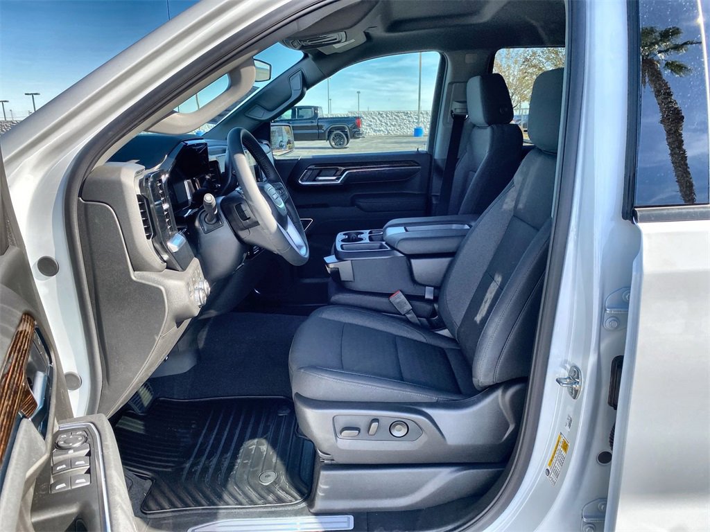 New 2026 GMC Sierra 1500 Elevation image 31