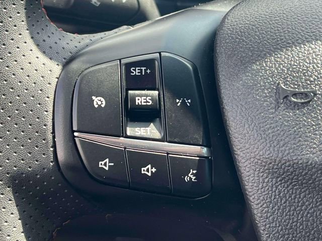 Used 2025 Ford Escape ST-Line image 26