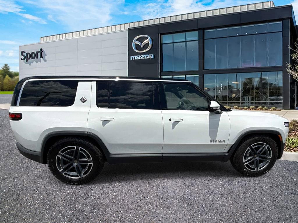 Used 2025 Rivian R1S Adventure AWD/4WD image 2