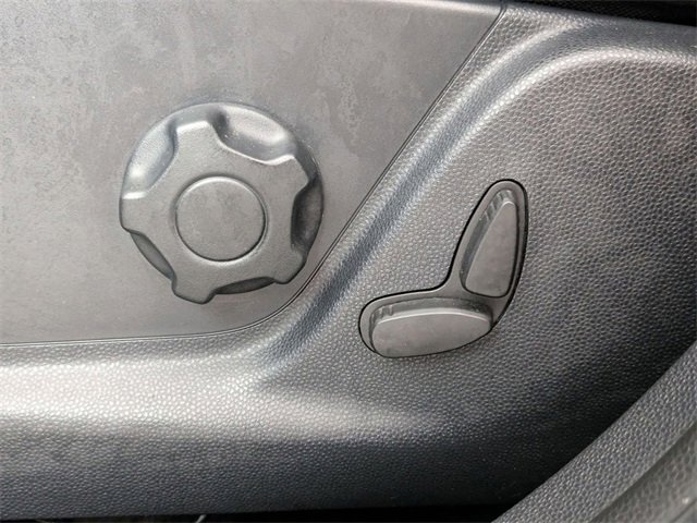 Used 2020 Ford EcoSport SES w/ SES Black Appearance Package image 11