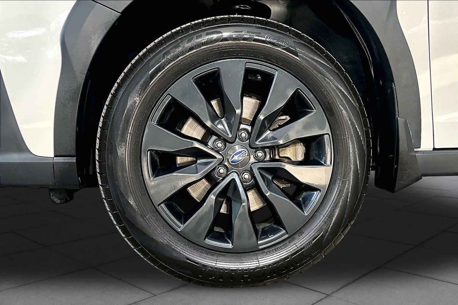 Used 2023 Subaru Outback Onyx Edition AWD/4WD image 11