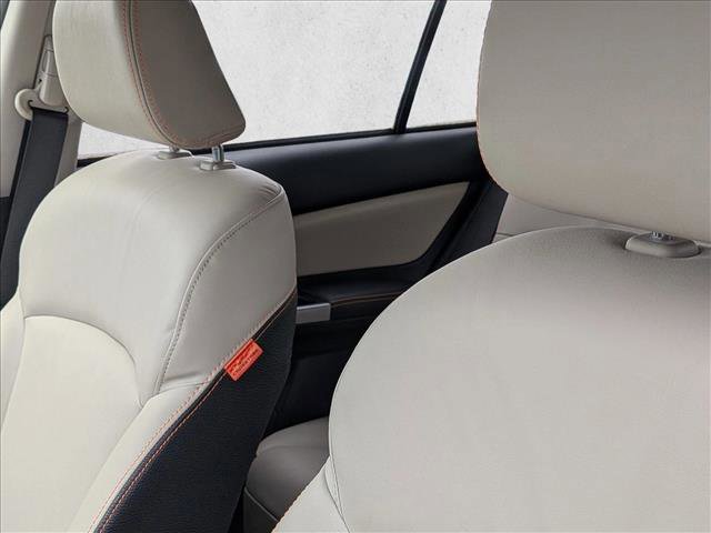 Used 2016 Subaru Crosstrek 2.0i Limited w/ Popular Package #2 image 10