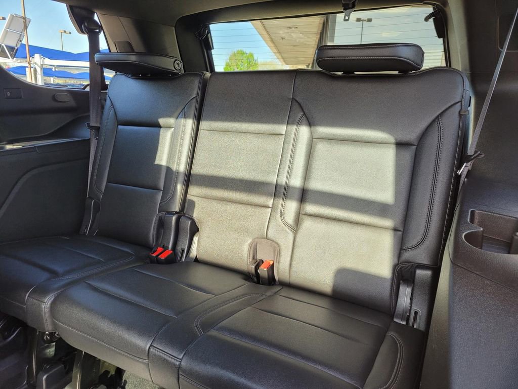 Used 2021 Chevrolet Tahoe Z71 w/ Rear Media and Nav Package image 4