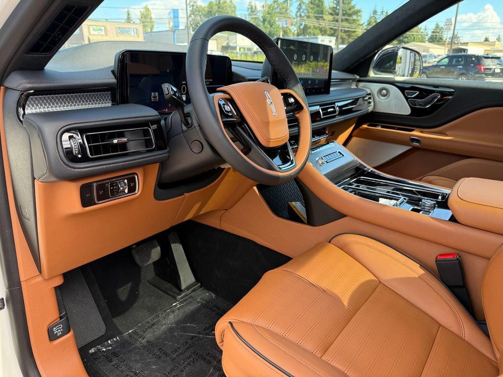 New 2026 Lincoln Aviator Black Label w/ Dynamic Handling Package AWD/4WD image 24